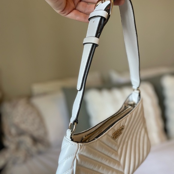 GUESS Ivory Chevron Shoulder Bag - Picture 4 of 5